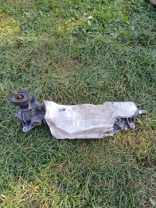 Audi Golf Volkswagen Passat b-6 рульова рейка