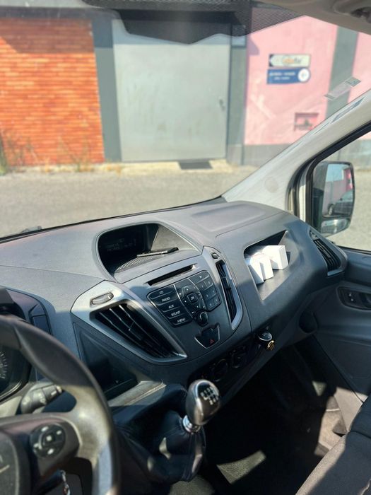Ford transit custom64684104589185128
