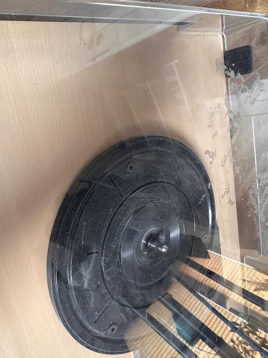 Gramofon Hykker drewniany używany