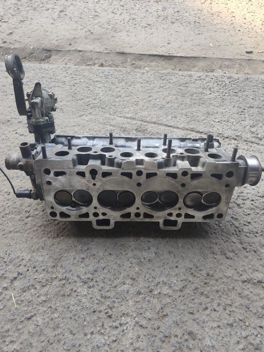 ГБЦ 1.5 21083 Ваз 2108-2109-21099-2115 головка блока циліндрів 2110 -2111-2112 8 клап.оригінал, розпредвал,бензонасос