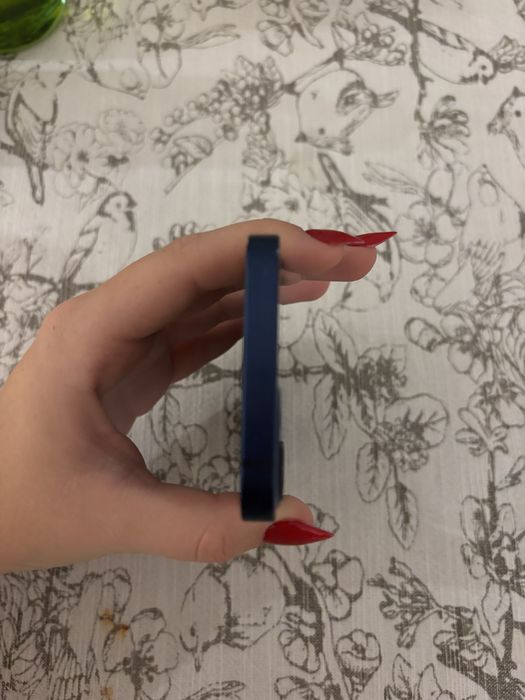 Iphone 12 mini (usado)