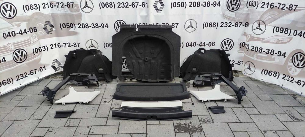 Коплект  багаждника golf 7 хечбек 5g6867427d 5gm863007 полка карта