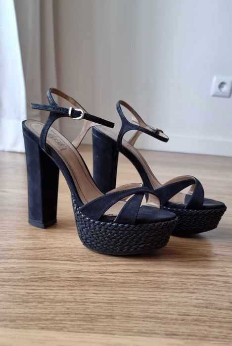 Sandália Preta Salto Alto ZILIAN (35)