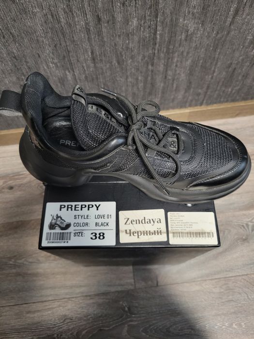 Кросівки  preppy