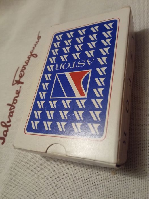 Игральные карты Astor, новые (Carta Mundi, Turnhout, Belgium), коллекционные