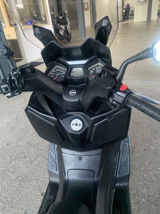 Vendo Sym Joymax z 300