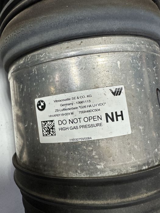 BMW i4 g26 пневмостойка стойка пневмобалон задній бмв і4 г26