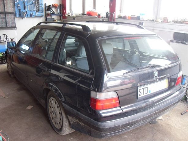 Bmw e36 325 tds części zderzak rozrusznik pompa zamek