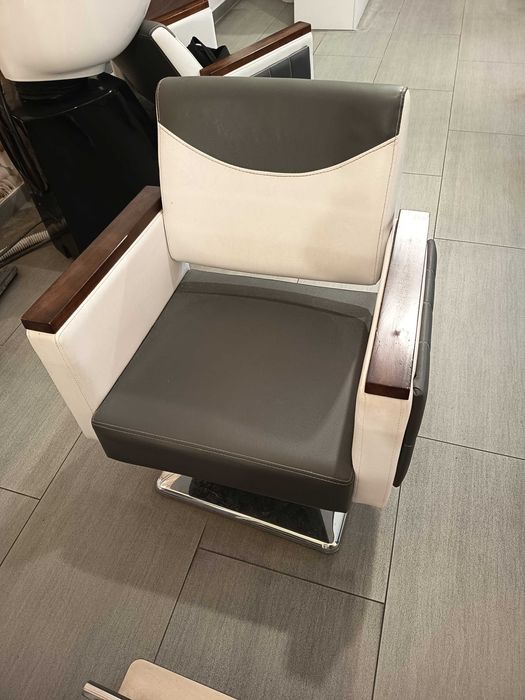Fotele fryzjerskie+ myjka
