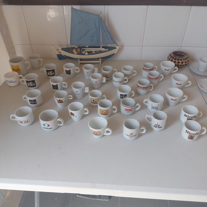 Coffee Cups465146870309867523