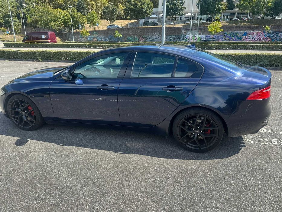 Jaguar XE Prestige 2.0d 180cv