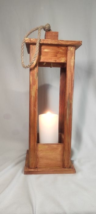 Дерев'яний декоративний ліхтар