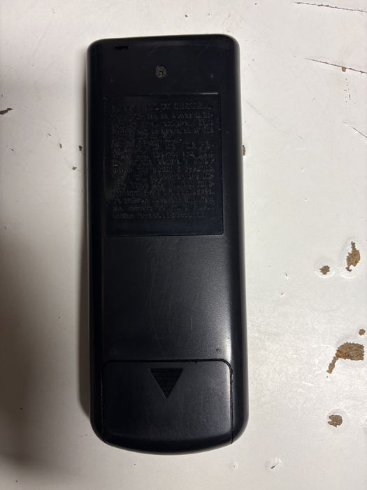 Oryginalny Pilot AKAI RC-V425A