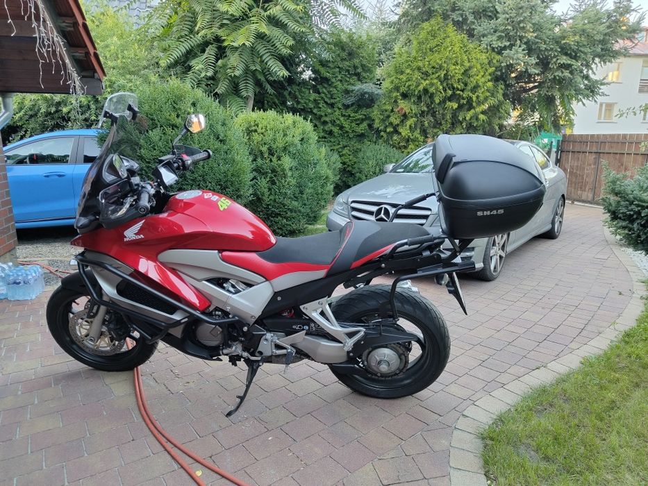 Honda VFR800X Crossrunner 2011 – Idealny stan