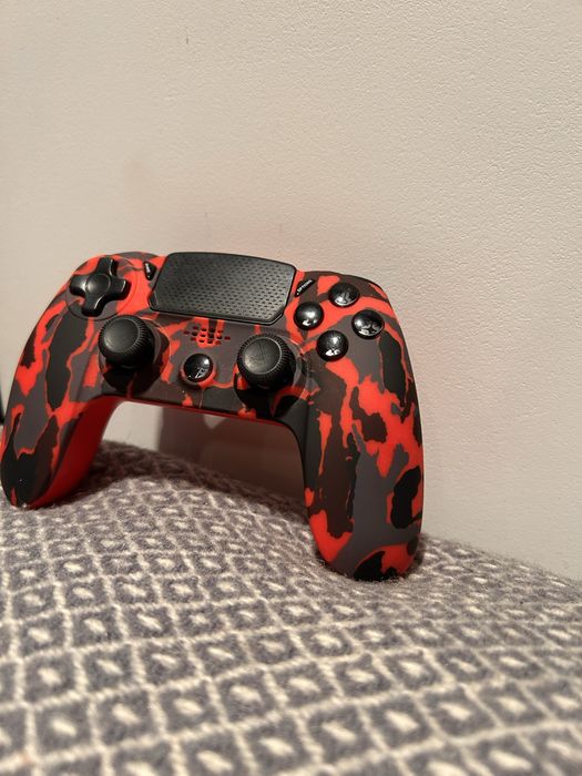 Pad Cobra camo red