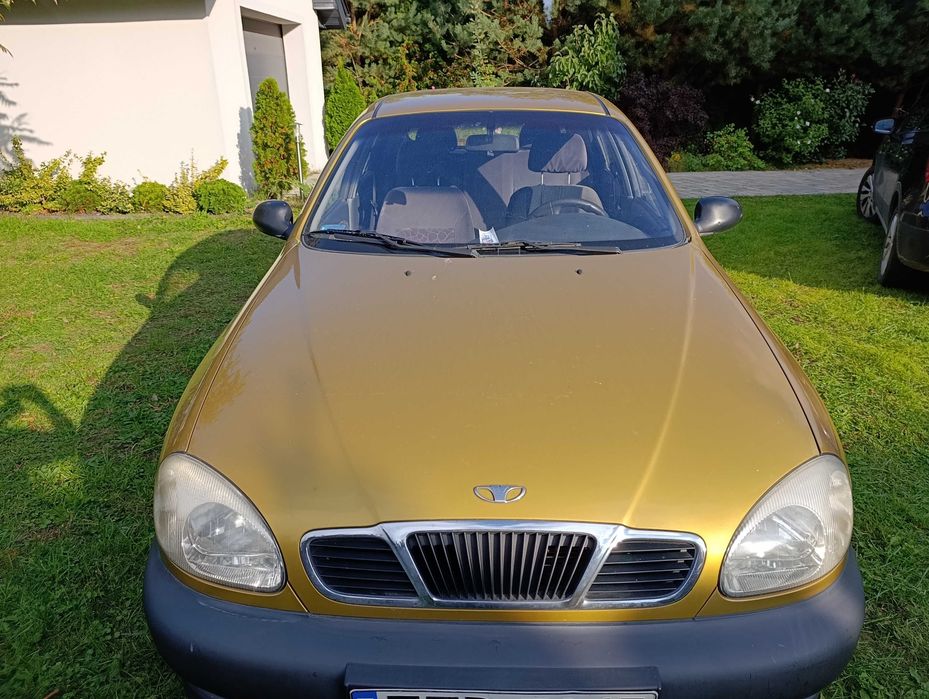 Samochód Lanos Hatchback