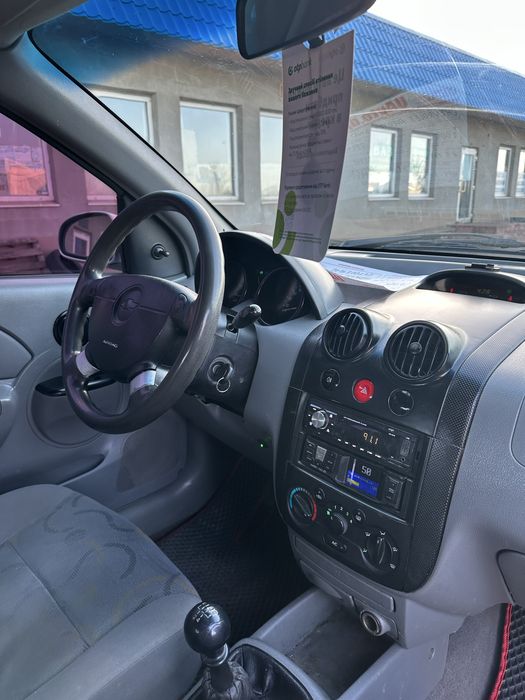 Aveo T200 для Автошколи додаткові педалі