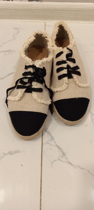 Bohoo.Эспадрильи , кеды. текстиь под лен.Модель, как Chanel., очень крутые
