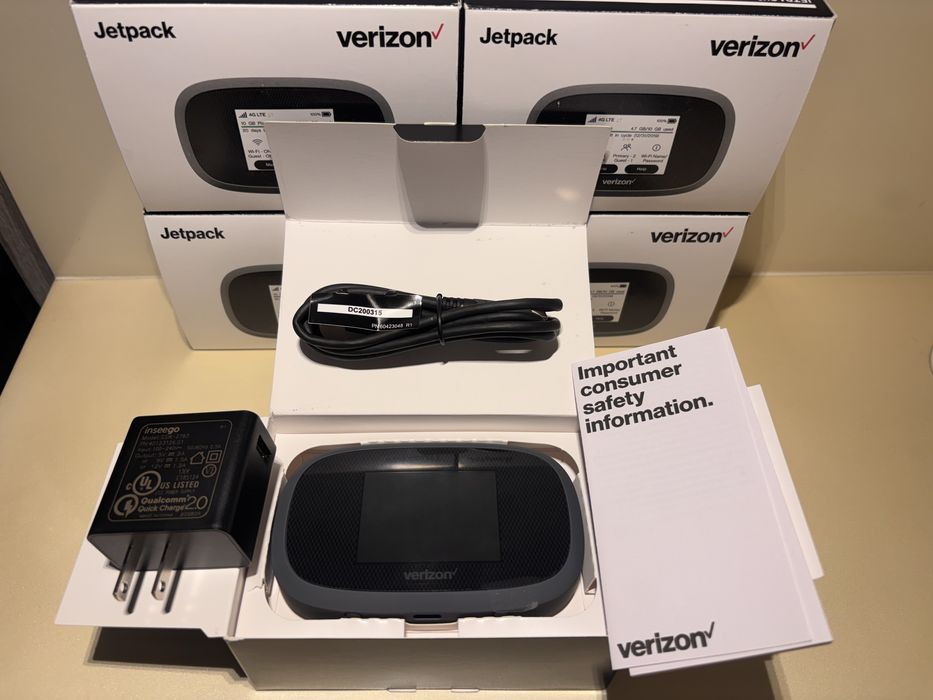 Wi-Fi роутер Novatel Wireless Jetpack MiFi 8800L