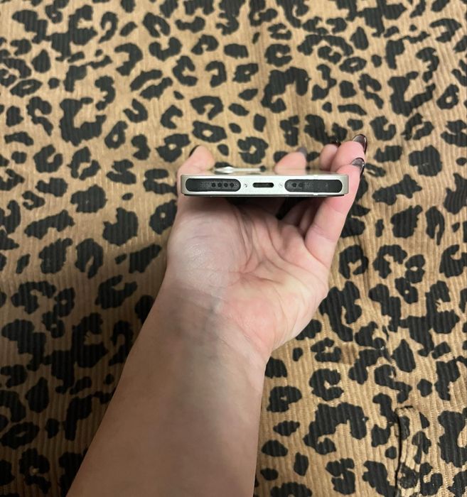 Продам айфон 12 mini на 128 GB