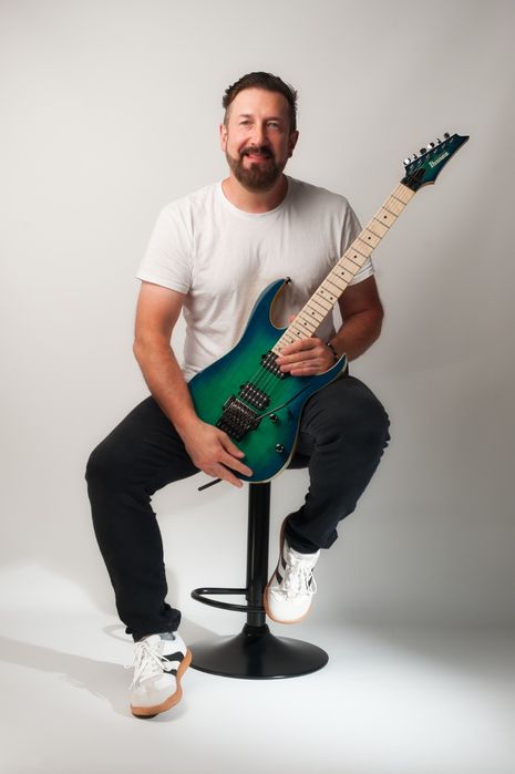Nauka gry na gitarze, ukulele