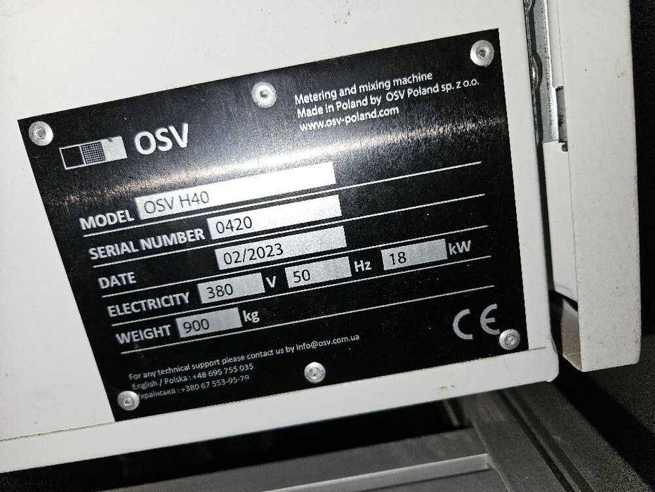 Maszyna do przetwarzania systemów poliuretanowych