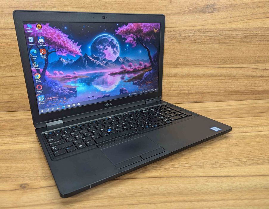 4038/Dell Latitude 5590/15,6"/Intel I5-7300U/256 GB SSD/RAM 8 GB/