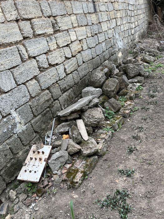 Камень ветикий (для стройки)