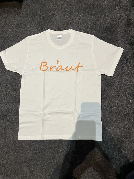 T-shirty damskie idealne na prezent