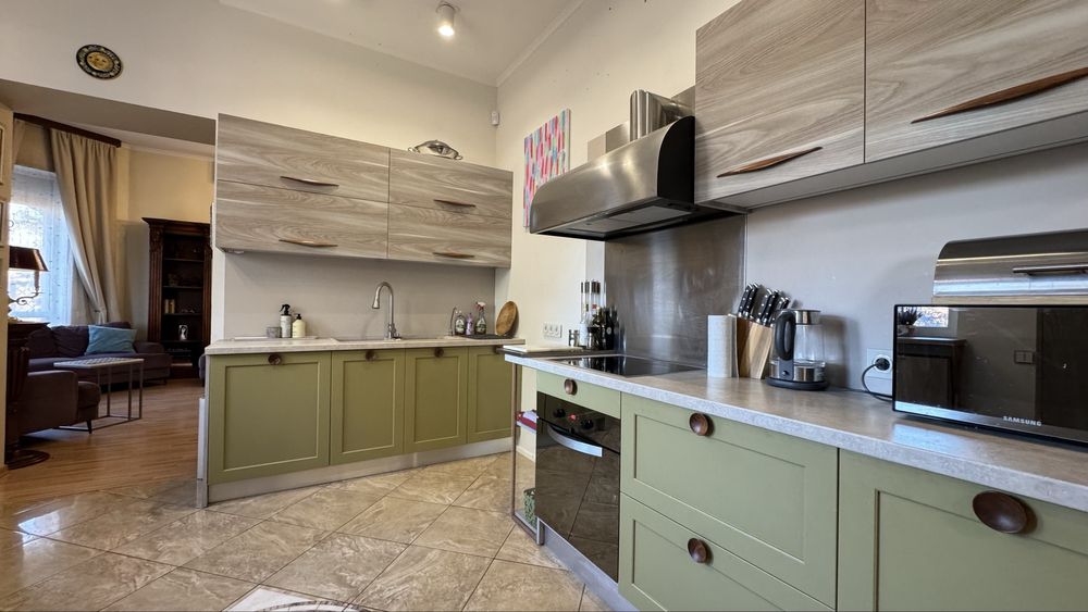 Оренда закритого комплексу та будинку с. Новосілки Вишгородського р-н