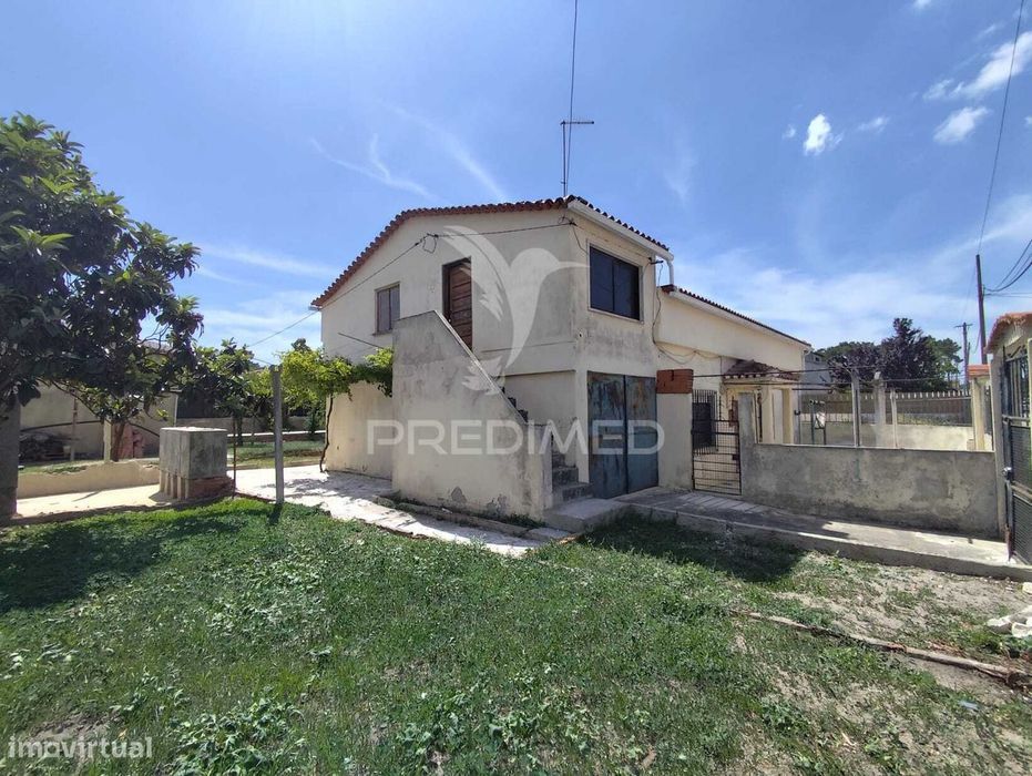 Moradia Isolada em Aroeira