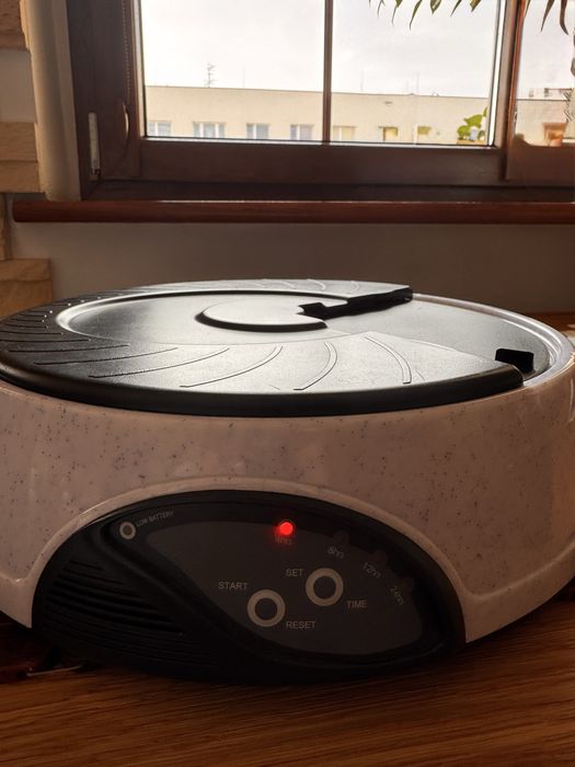 Trixie Automatyczny dozownik dla kota psa