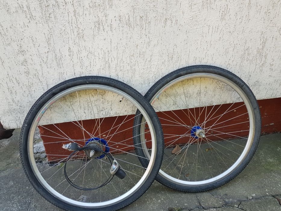 Komplet kół 28" SRAM S7 + manetka – 7 biegów – , dobre opony