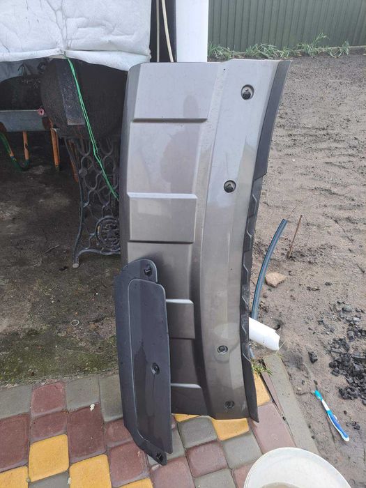 Гриль рештіка Рендж Ровер