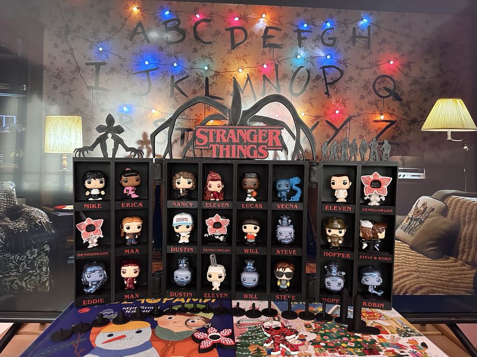Будинок дивні дива Stranger Things