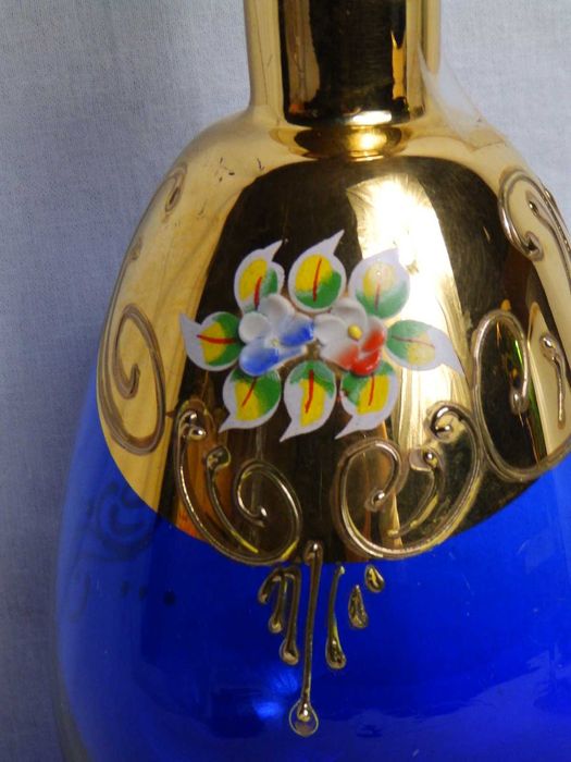 Графин . Стекло .