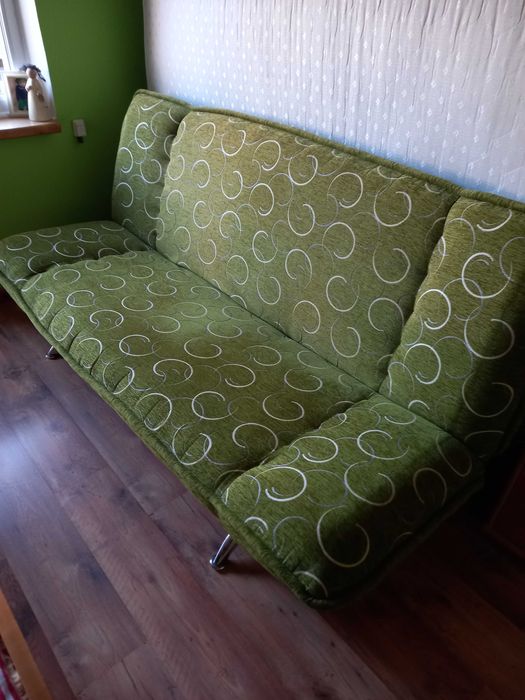 Wersalka, zielona, prawie nowa