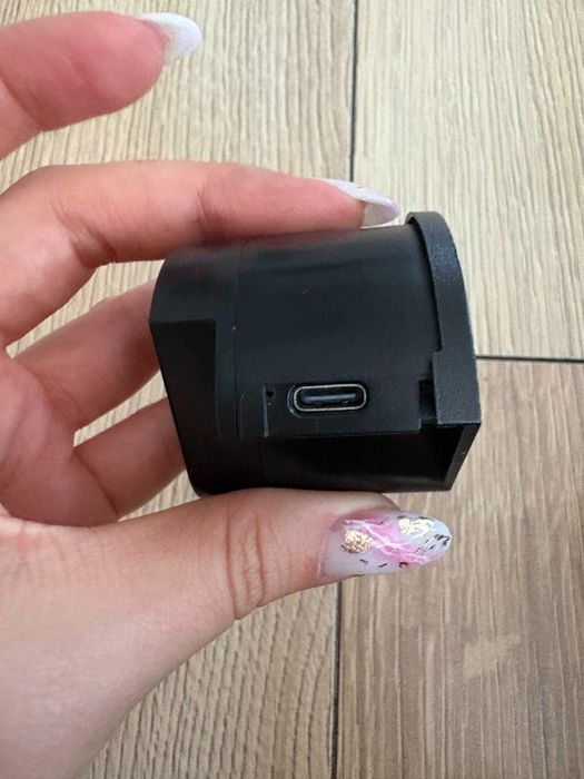 Elektryczny zamek do drzwi SwitchBot Lock Ultra