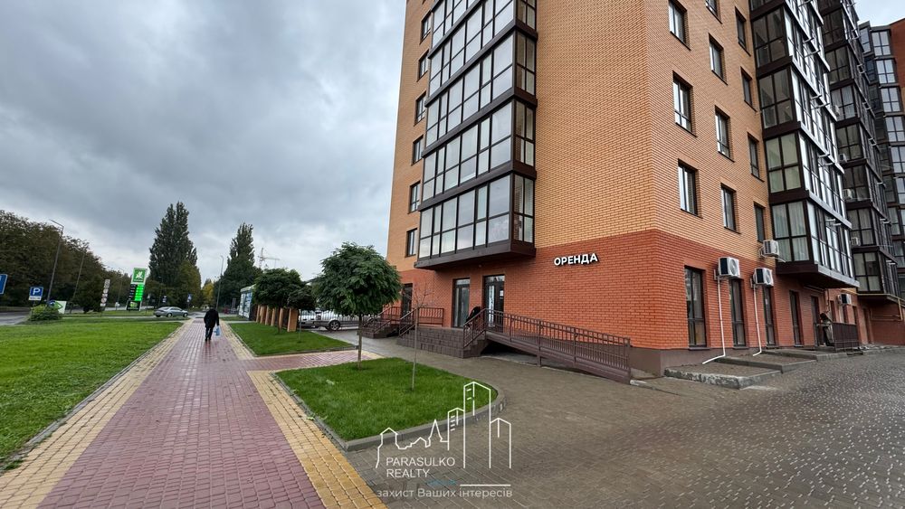 Здам в оренду декілька приміщень