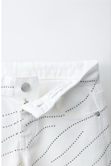 Джинси в камінці із зірками zara