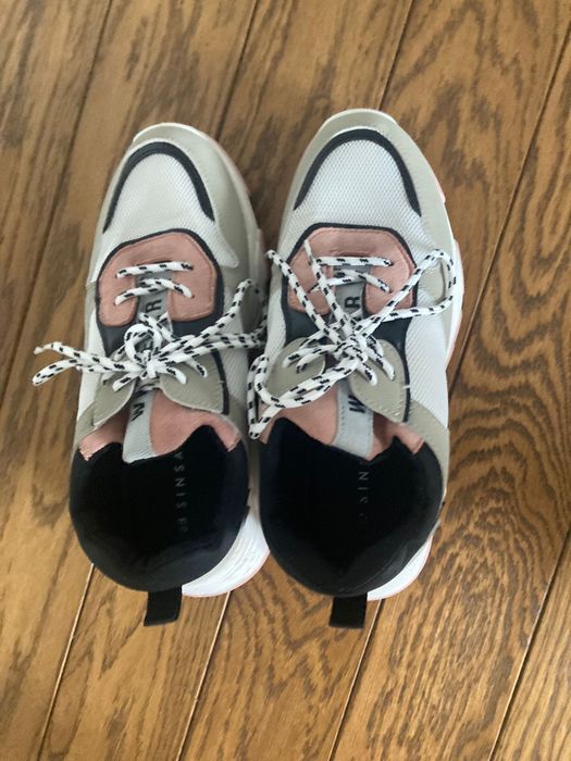 Kolorowe sneakersy, rozmiar 38, sinsay adidasy na koturnie