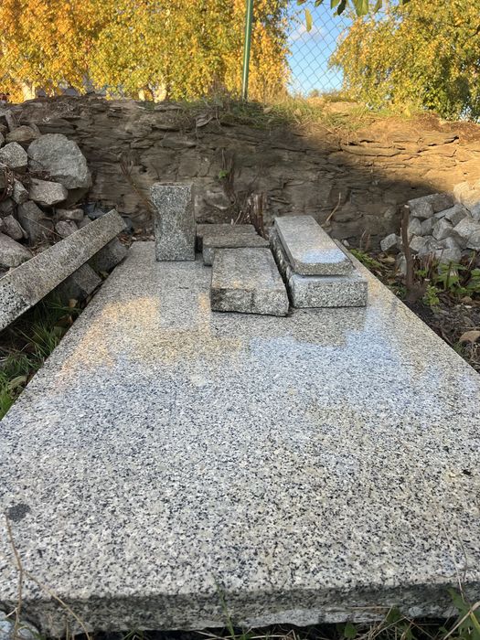 Płyta nagrobkowa granitowa 174 × 90 cm – wys. 6 cm