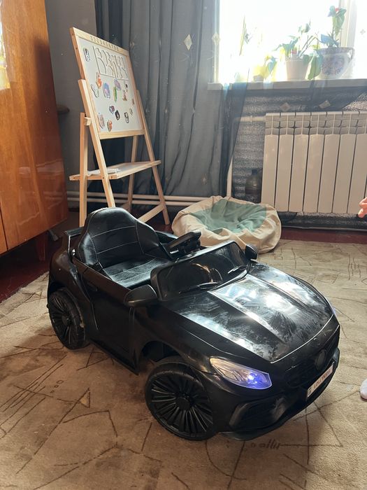 Продам электро машинку