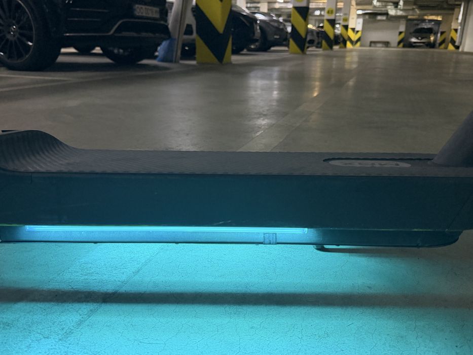 Самокат xiaomi 5 max в отличном состоянии