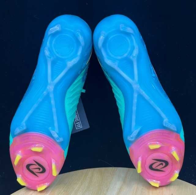 NikePhantomLuna2EliteLV8FGVortexPackR43