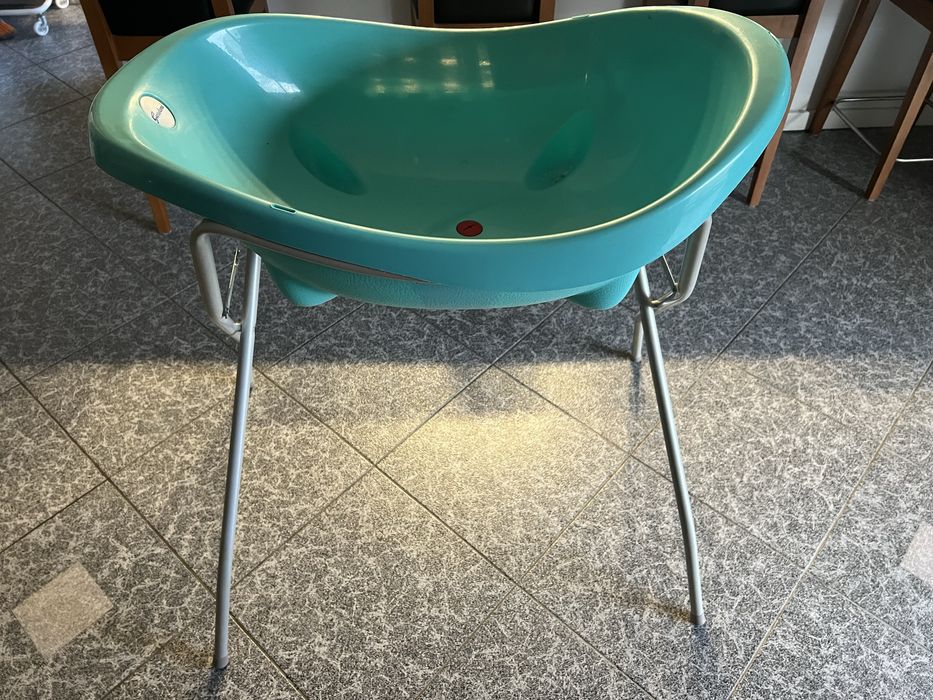 Banheira de Bebé com Suporte Dobrável – Verde Água