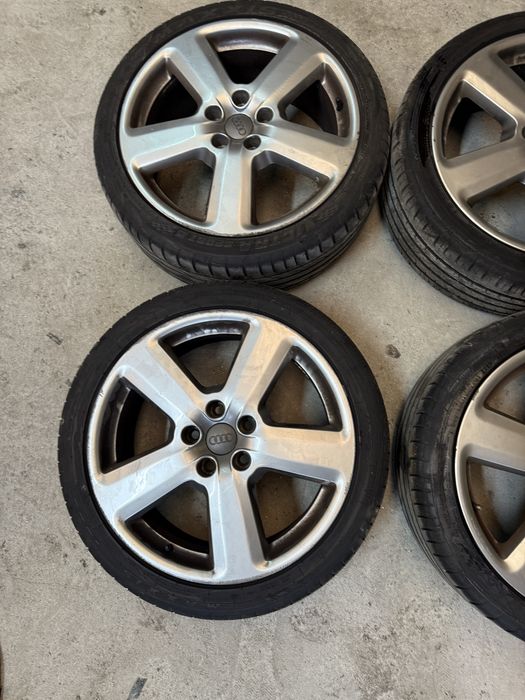 Jantes 18 com pneus RS6 225/40r18 5x112