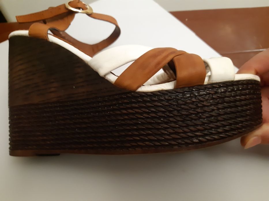 Босоножки LA PINTA