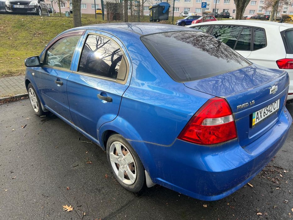 Шевролет Авео LS