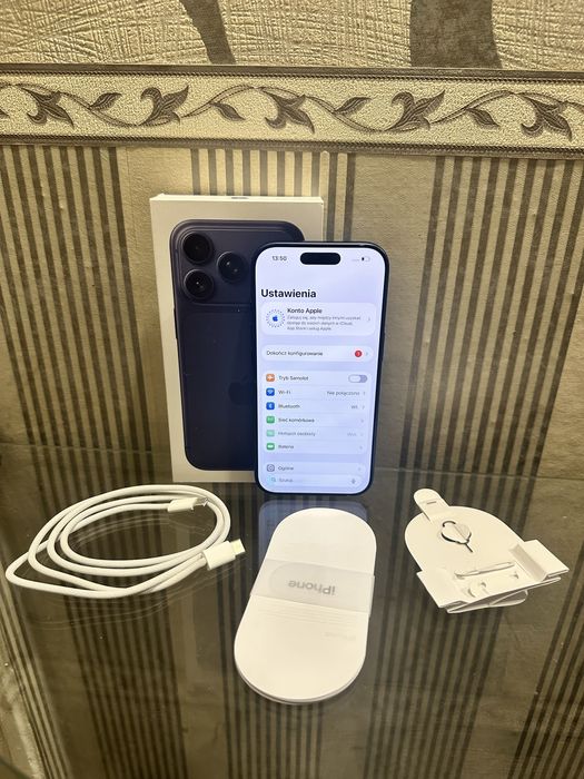 iPhone 17 Pro – Deep Blue – 256 GB - 100% bateria
